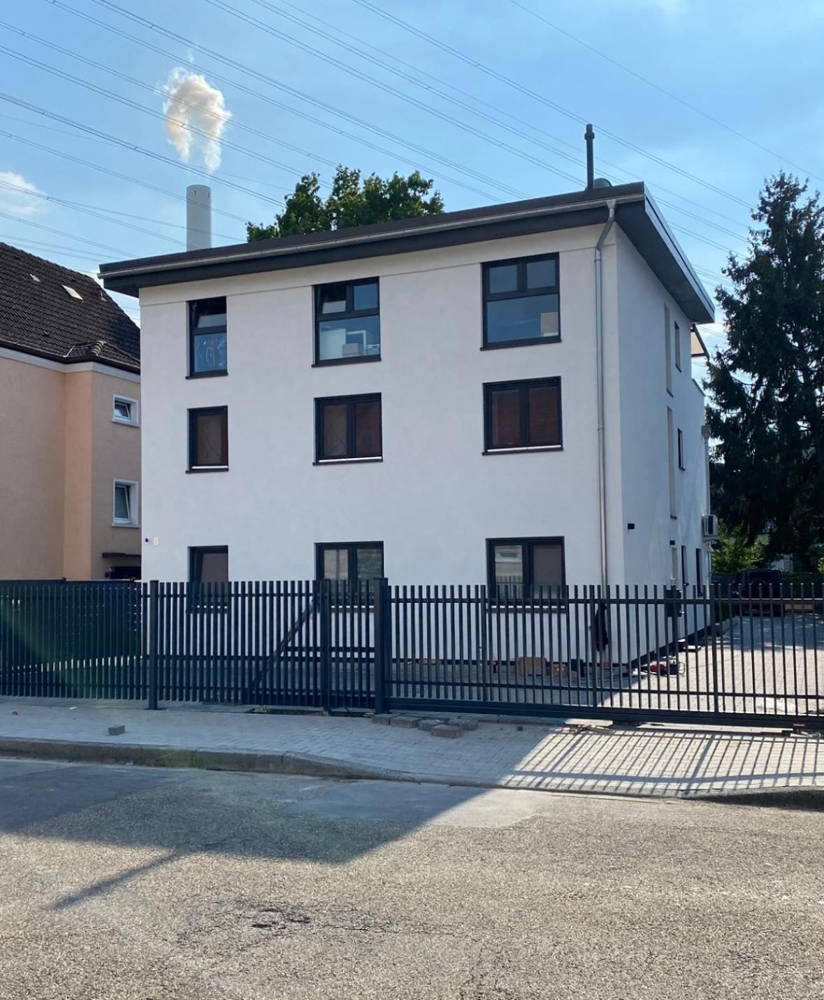 2 Zkb Apartment In Mannheim Kueche - Parken - Grosser Tv 외부 사진